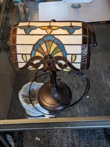 Tiffany Schreibtischlampe Leicht Beschädigt - Bild 1 von 3