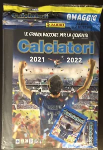 ALBUM VUOTO CALCIATORI PANINI 2021/22 + 6 FIGURINE + 2 BUSTINE - Foto 1 di 2