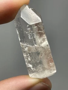 Amphibole Quartz 9.1g TOWER Angel Wing Phantom Crystal Lodolite Brazil L4 - Picture 1 of 12
