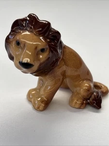 Hagen Renaker Macho León Miniatura Estatuilla Gato Sentado NUEVO OTRO - Imagen 1 de 6