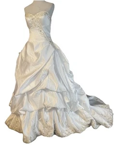 Ball Gown Beaded Wedding Dress Sz 8 White Strapless Lace Accent Train Princess - Picture 1 of 20