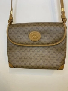 Authenticated Gucci Vintage GG Supreme Canvas Mini Cross Body Bag - Picture 1 of 11