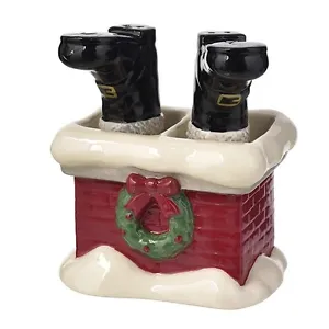 471994 Santa Boots Holder Salt Pepper Shaker Set Kitchen Décor Christmas - Picture 1 of 1