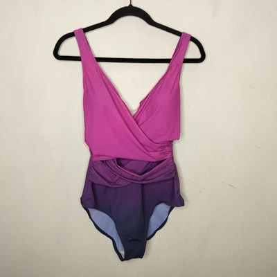 Traje de baño Lands End delgado de una pieza talla 10 Ombre rosa púrpura envolvente Foto 1 de 4
