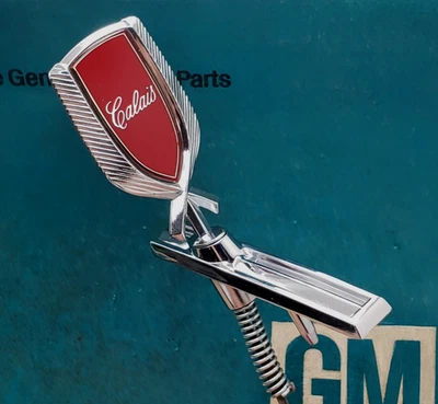 REAL GM NOS 81 82 83 CUTLASS CALAIS HOOD ORNAMENT HEADER PANEL EMBLEM 84 85 86 — 第 1/4 张图片