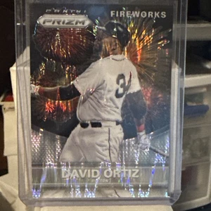 2015 Panini Prizm Fireworks Flash Prizm #9, DAVID ORTIZ /100, Boston Red Sox HOF - Picture 1 of 3