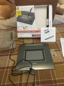 graphic design tablet 140-100mm working screen ,trust made - Bild 1 von 6