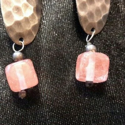 SILPADA RARE Cherry Quartz Sterling Silver EARRINGS W1187 925 Hammered  - Image 1 of 4