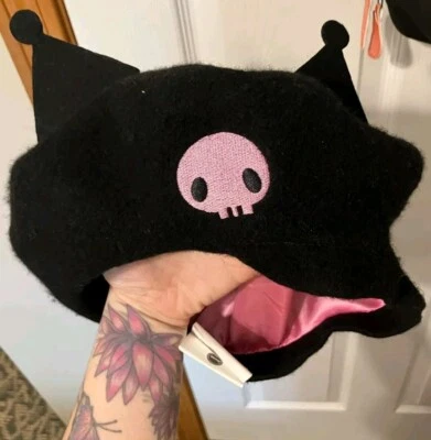 Hot Topic Bioworld Karomi Hat - Pre-owned Womans One Size - Hello Kitty/Sanrio  - Image 1 of 3