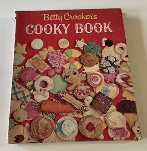 1963 1st Edition 1st Printing Betty Crocker's Cooky Book Spiral Bound HC - Picture 1 of 9