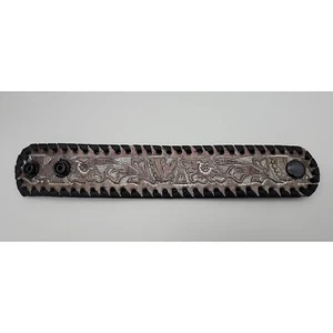 Leather  Bracelet Tooled Designed Cuff  8 or 9 " Wrist Unisex WO0559 - Picture 1 of 3
