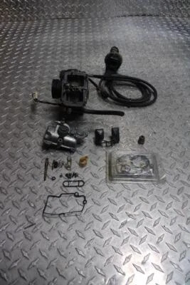 Carburador Yamaha YZ426F 2000 OEM 5JG-14101-00-00 Foto 1 de 4