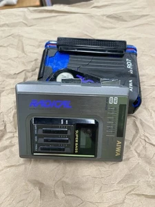 Aiwa Radical HS-RD7A AM/FM Radio Cassette Player Walkman + Hardcase - Picture 1 of 12
