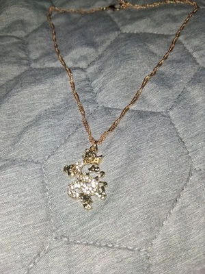 Collar de cadena de oro con dragón con diamantes  Foto 1 de 3