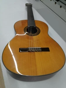 Guitarra acústica MORRIS MC-111 - Imagen 1 de 8