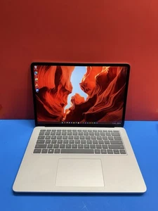 Surface Laptop Studio 1964 14,5” 11th i5-3,1 GHz-16 GB RAM 512 GB SSD Windows 11pro - Imagen 1 de 13