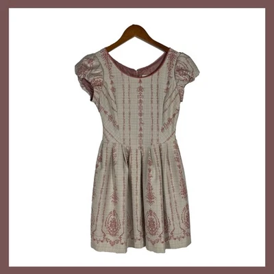 Vestido Secret Honey Beige Rojo Rococó Ajuste y Acampanado Princesa Cottagecore Talla 2 Foto 1 de 4