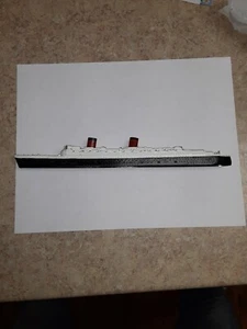 Triang Minic Queen Elizabeth Ship - Picture 1 of 6