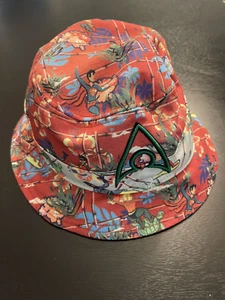 DC Comics New Era Bucket Hat, Vintage Art Style, Size: XL - Picture 1 of 6