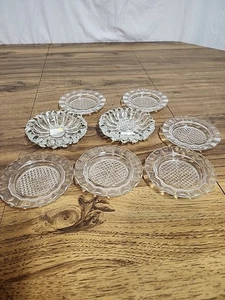 Lot Of 8 Small Glass Dishes Trinket Dishes Ahstrays Bubble Glass - Picture 1 of 11