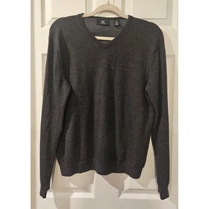 Suéter para hombre Calvin Klein 100 % lana merino cuello en V medio gris oscuro - Imagen 1 de 4