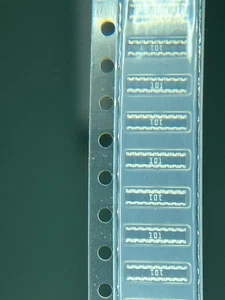 3.927 CTS 742C163101J 100 ohmios ±5% 63 mW matriz de 8 resistencias aisladas de potencia - Imagen 1 de 3