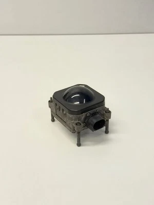 Mercedes-Benz B W246 W242 2011 Distronic radar sensor A2469011400 EST1589 - Image 1 of 4