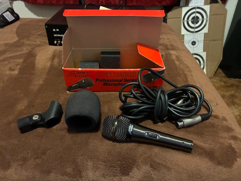 2000’s Audio Karaoke Microphone APM175 - Hyper Cardioid Lo. Z - All Metal - Image 1 of 1