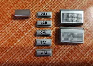 Kenwood TS-430S used spares - UP-DWN, MODE, PWR button caps - Afbeelding 1 van 2