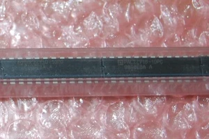 PAL22V10-10PC  *22v10*  AMD BRAND NEW PARTS  (lot of 4) - Picture 1 of 3