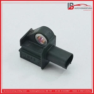 MERCEDES BENZ E-KLASSE W212 E300 CDI Crashsensor Airbagsensor 1729056000 SIEMENS - Bild 1 von 3