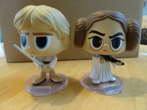 Star Wars Funko Vynl. Bobbleheads Luke Skywalker & Princess Leia loose SAVE$ - Picture 1 of 3
