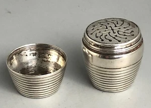 Vinaigrette Giorgio III Barile d'Argento Forma Samuel Meriton II c1790 AELZX - Foto 1 di 6