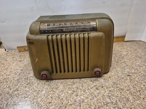 Bendix Radio 526B - Picture 1 of 11