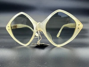 ELEGANT PARTY SUNGLASSES VINTAGE DIAMOND EYE TORTOISESHELL FRAME 1950S FRANCE - Picture 1 of 18