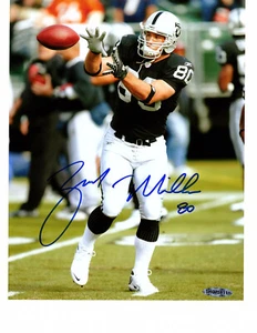 ZACH MILLER Raiders 8X10 Autographed Photo with Upper Deck COA #SHO75911 - Picture 1 of 3