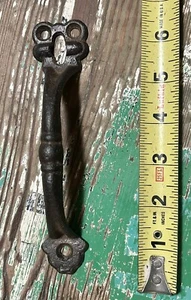 Manija de puerta de hierro antigua - Imagen 1 de 4