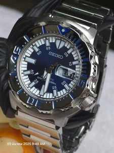 SEIKO ROYAL BLUE MONSTER LIMITED EDITION SRP657K1 EXTREMELY RARE - Picture 1 of 21