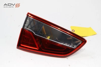 FORD ECOSPORT 2018-2022 LUZ TRASERA IZQUIERDA INTERIOR LUZ TRASERA OEM Foto 1 de 4