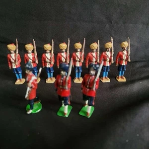 11 Indian lead Soldiers Vintage. Approx 2.25” - Bild 1 von 12