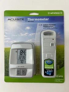 AcuRite 00782W Wireless Indoor/Outdoor Thermometer Remote Temperature White NEW - Picture 1 of 2