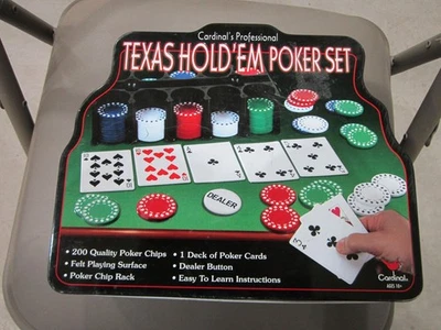 Cardinal's Professional Texas Hold'em Poker Set Rack Chips Cards - Image 1 of 2