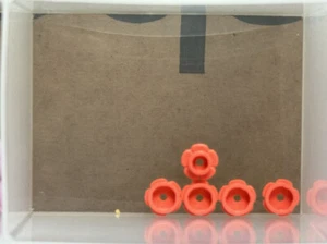LEGO Parts - Coral Plate, Round 1 x 1 Flower Edge (5 Petals) - No 24866 - QTY 5 - Picture 1 of 1