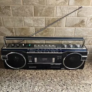Sanyo M7770K Radio AM MW Kassettenrekorder Player Ghettoblaster - lesen - Bild 1 von 9
