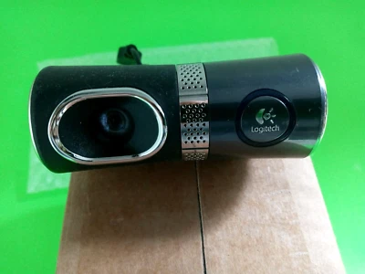 Logitech USB Quick / Ultra Vision Webcam Model - V-UBH44 - Image 1 of 4