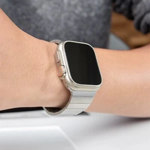 Apple Watch Ultra 1 2 49mm Titanium Band - Picture 1 of 8