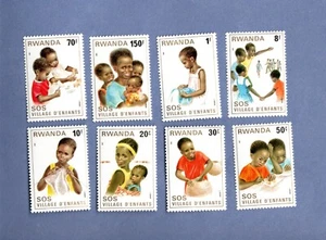 RUANDA MNH DÖRFER MENSCHEN KOMPLETTSATZ 8 - Bild 1 von 1