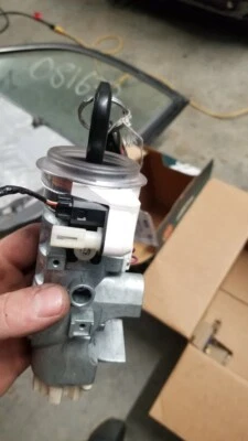 2010 Subaru Impreza WRX Ignition Assembly Tumbler Key fob  Foto 1 de 4