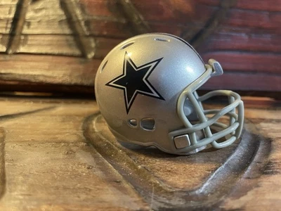 Mini casco de fútbol americano profesional Dallas Cowboys Riddell Pocket Foto 1 de 4