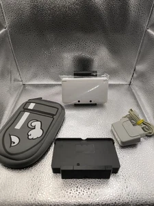 NINTENDO-3DS-BIANCO PERFETTO+ALIMENTATORE+STAND RICARICA+CUSTODIA🔥🇮🇹🔥 - Imagen 1 de 12